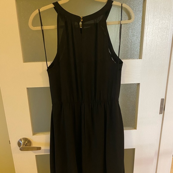 Black dress - Picture 5 of 6